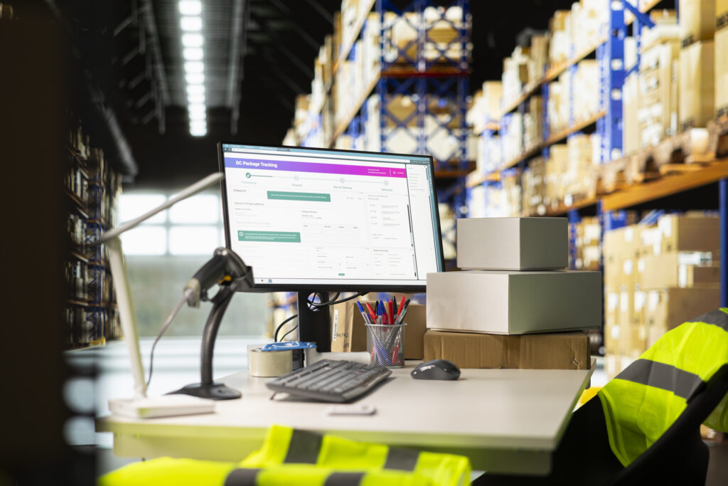 lot tracking system in 3pl warehouse